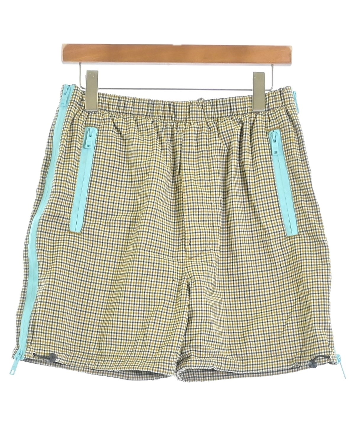 PRADA（プラダ）ショートパンツ ベージュ サイズ:XS メンズ