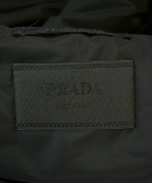 PRADA（プラダ）ダウンジャケット/ダウンベスト 黒 サイズ:L メンズ/2200701731014