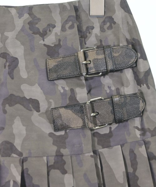PRADA（プラダ）ひざ丈スカート カーキ サイズ:40(M位) レディース/2200655720027