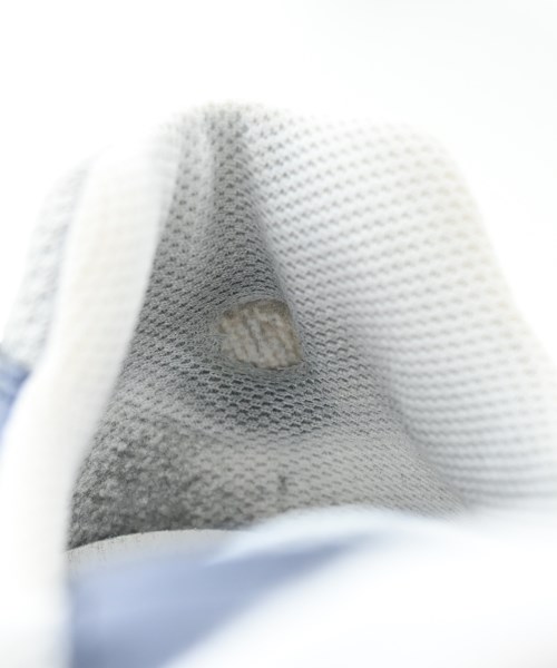 PRADA（プラダ）スニーカー 紺 サイズ:UK9(27.5cm位) メンズ/2200657820107