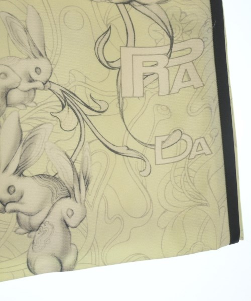 PRADA（プラダ）ベスト 黄 サイズ:38(S位) レディース/2200713883602