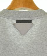 PRADA（プラダ）Tシャツ・カットソー グレー サイズ:M メンズ/2200715540015