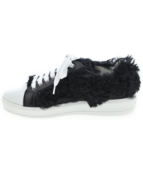 PRADA（プラダ）スニーカー 黒 サイズ:EU37(23.5cm位) レディース/2200718624019
