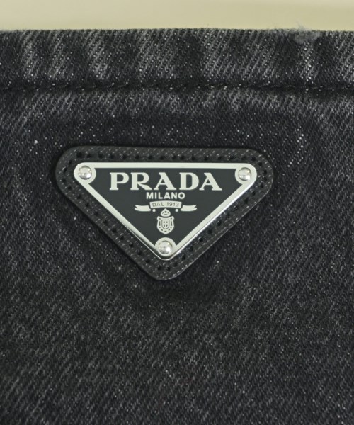 PRADA（プラダ）カジュアルシャツ 黒 サイズ:38(S位) レディース/2200646679044