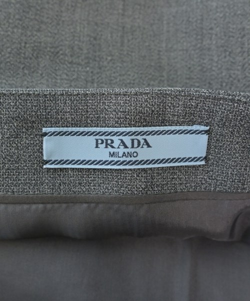 PRADA（プラダ）ミニスカート グレー サイズ:38(S位) レディース/2200647432075
