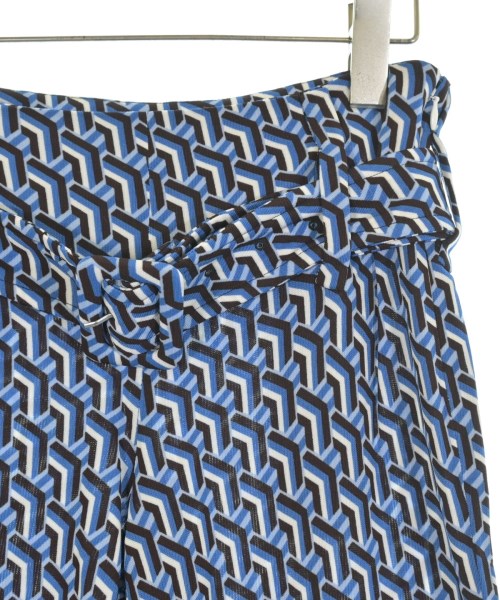 PRADA（プラダ）その他 青 サイズ:36(S位) レディース/2200649237425