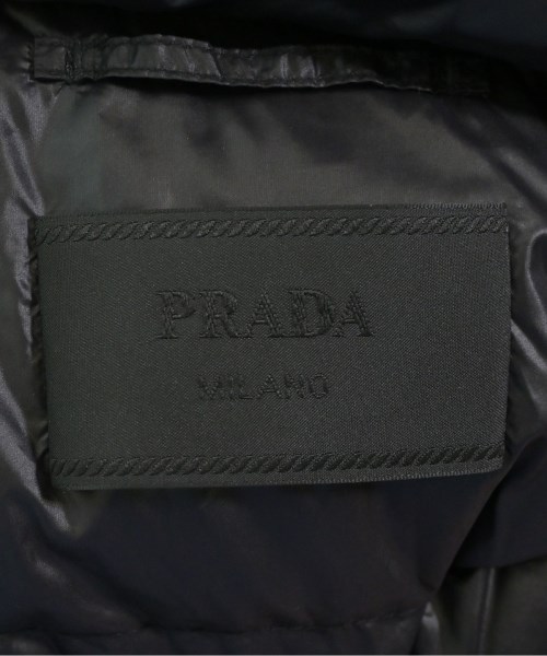 PRADA（プラダ）ダウンジャケット/ダウンベスト 黒 サイズ:L メンズ/2200651967211