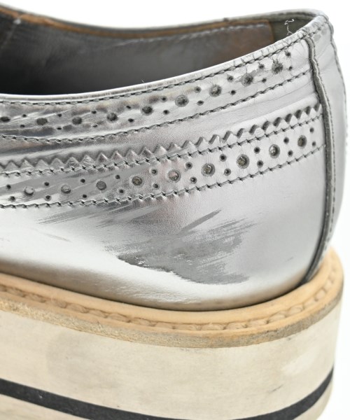 PRADA（プラダ）ドレスシューズ/ローファー シルバー サイズ:37 1/2(24cm位) レディース/2200653136059