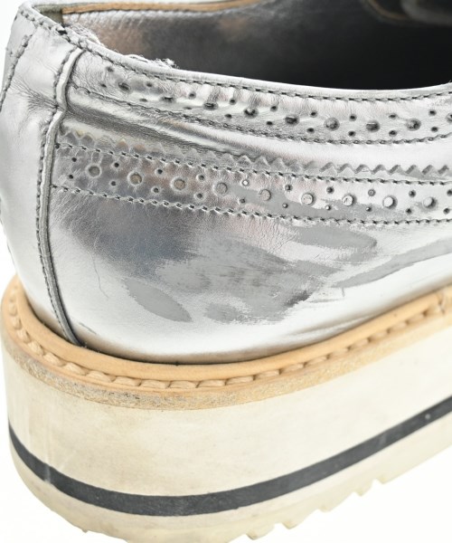 PRADA（プラダ）ドレスシューズ/ローファー シルバー サイズ:37 1/2(24cm位) レディース/2200653136059