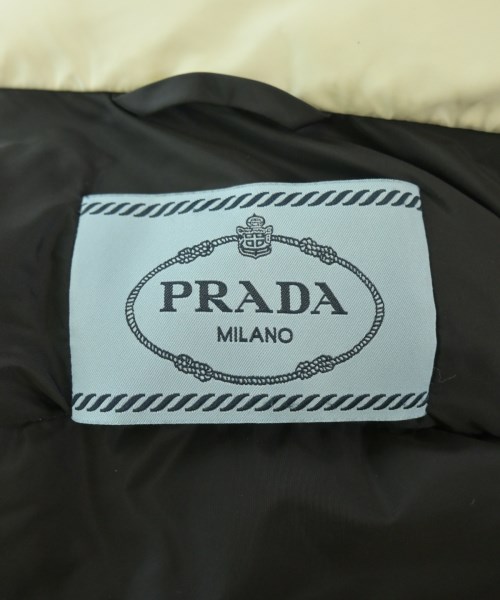 PRADA（プラダ）ダウンジャケット/ダウンベスト 白 サイズ:40(M位) レディース/2200706060010