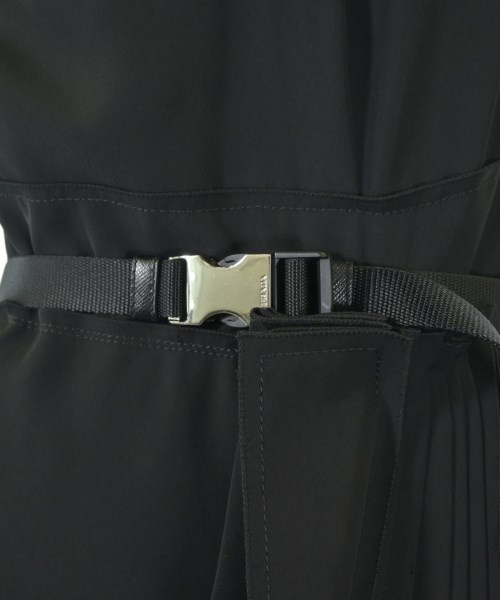 PRADA（プラダ）ワンピース 黒 サイズ:40(M位) レディース/2200709808671