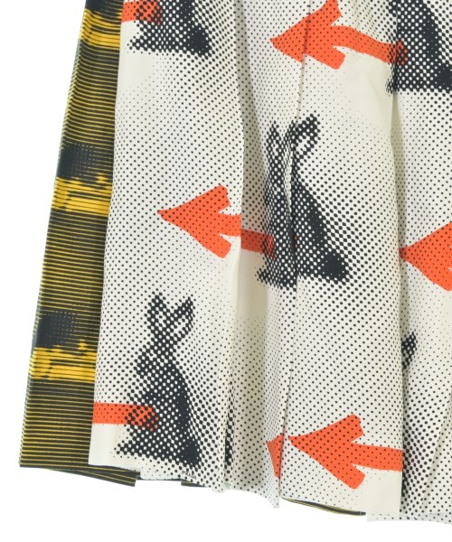 PRADA（プラダ）ひざ丈スカート 白 サイズ:42(M位) レディース/2200710165046