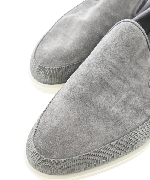 PRADA（プラダ）スニーカー グレー サイズ:8 1/2(27.5cm位) メンズ/2200667740099