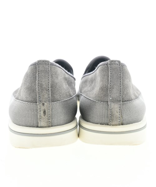 PRADA（プラダ）スニーカー グレー サイズ:8 1/2(27.5cm位) メンズ/2200667740099