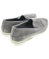 PRADA（プラダ）スニーカー グレー サイズ:8 1/2(27.5cm位) メンズ/2200667740099