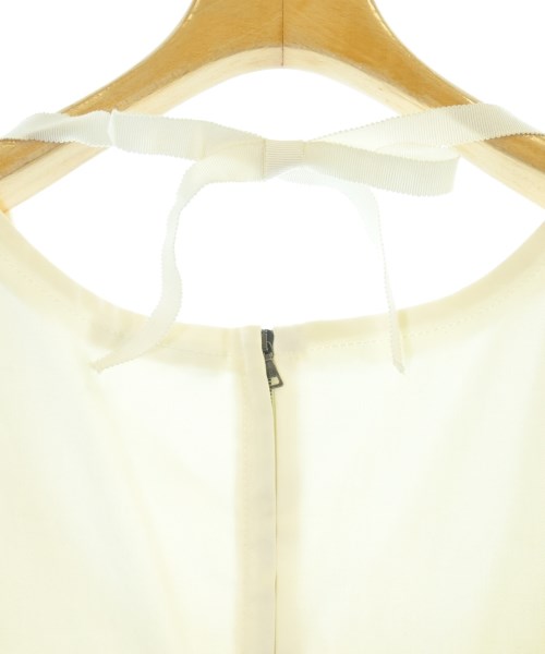 PRADA（プラダ）ワンピース 白 サイズ:42(M位) レディース/2200668927109