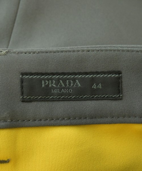 PRADA（プラダ）ショートパンツ グレー サイズ:44(S位) メンズ/2200670979097