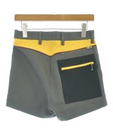 PRADA（プラダ）ショートパンツ グレー サイズ:44(S位) メンズ/2200670979097