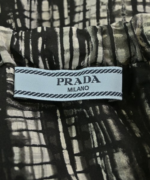 PRADA（プラダ）ミニスカート 黒 サイズ:38S(S位) レディース/2200671938086