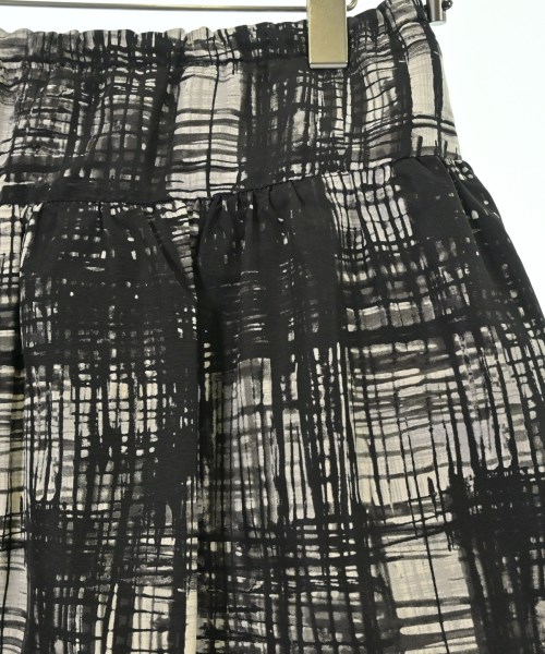 PRADA（プラダ）ミニスカート 黒 サイズ:38S(S位) レディース/2200671938086