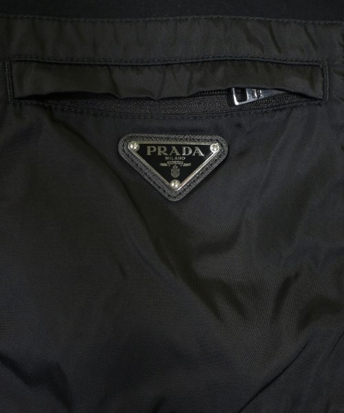 PRADA（プラダ）Tシャツ・カットソー 黒 サイズ:L メンズ/2200732162283