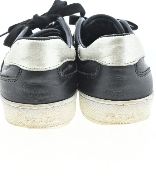 PRADA（プラダ）スニーカー 黒 サイズ:EU35 1/2(22cm位) レディース/2200722025024
