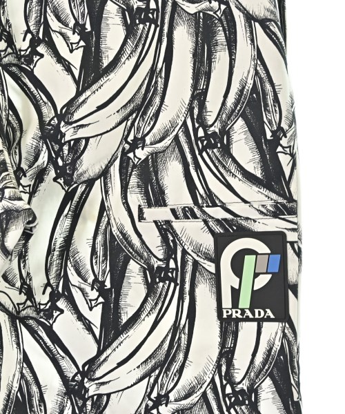 PRADA（プラダ）その他 白 サイズ:42(M位) レディース/2200723416050