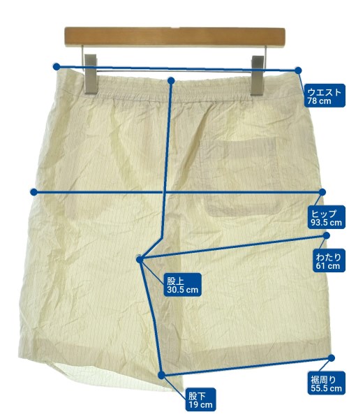 PRADA（プラダ）ショートパンツ 白 サイズ:42(M位) レディース/2200683923025