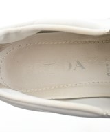 PRADA（プラダ）スニーカー 白 サイズ:EU38 1/2(25cm位) レディース/2200673900227