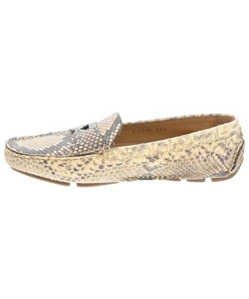 PRADA（プラダ）ドレスシューズ/ローファー ベージュ サイズ:EU36 1/2(23cm位) レディース/2200684257037