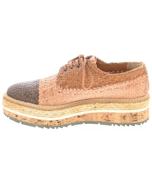 PRADA（プラダ）その他 ベージュ サイズ:EU37(23.5cm位) レディース/2200680603128