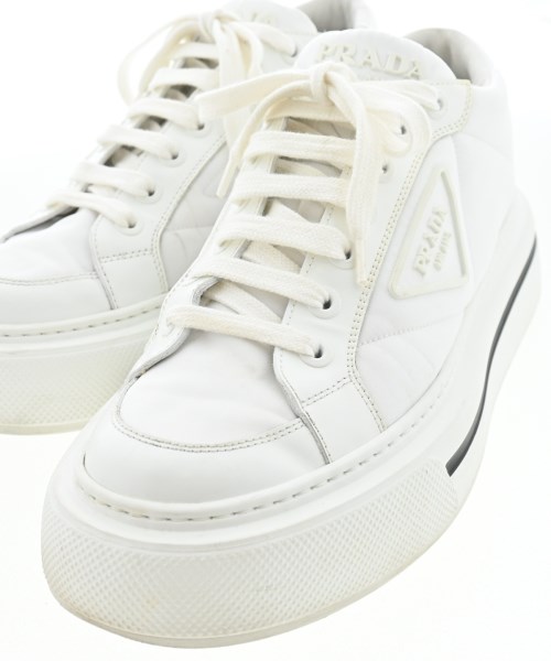 PRADA（プラダ）スニーカー 白 サイズ:UK6(24.5cm位) メンズ/2200687319039
