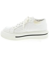 PRADA（プラダ）スニーカー 白 サイズ:UK6(24.5cm位) メンズ/2200687319039