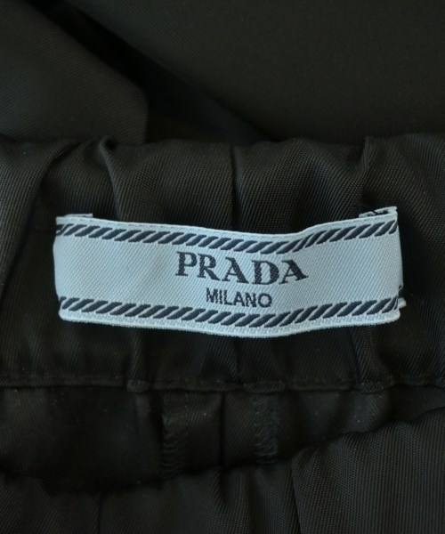 PRADA（プラダ）その他 黒 サイズ:42(M位) レディース/2200687370030