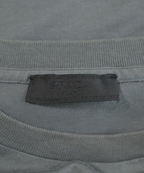 PRADA（プラダ）Tシャツ・カットソー グレー サイズ:L メンズ/2200687445097