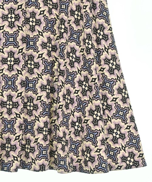 PRADA（プラダ）ひざ丈スカート 白 サイズ:38(S位) レディース/2200687484065