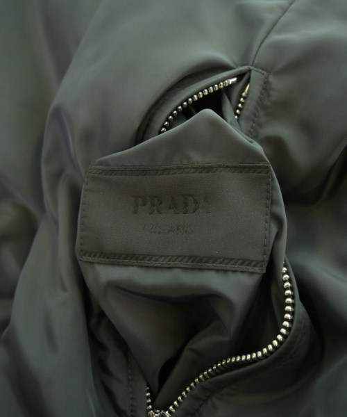 PRADA（プラダ）ダウンジャケット/ダウンベスト 黒 サイズ:44(S位) メンズ/2200692564011