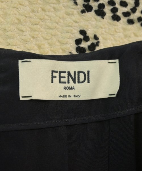 FENDI（フェンディ）ひざ丈スカート 黄 サイズ:36(XS位) レディース/2200630068090