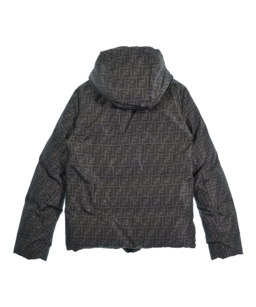 FENDI（フェンディ）ダウンジャケット/ダウンベスト グレー サイズ:44(S位) メンズ/2200579298145