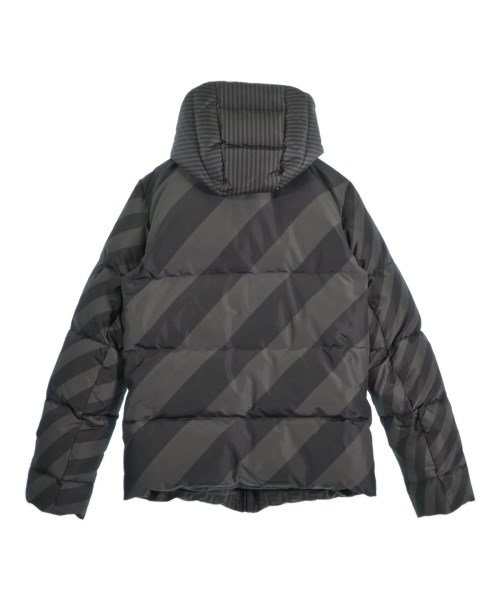 FENDI（フェンディ）ダウンジャケット/ダウンベスト グレー サイズ:44(S位) メンズ/2200579298145