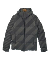 FENDI（フェンディ）ダウンジャケット/ダウンベスト グレー サイズ:44(S位) メンズ/2200585154015