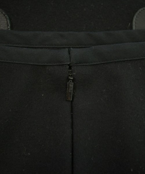 FENDI（フェンディ）ひざ丈スカート 黒 サイズ:44(L位) レディース/2200628943149