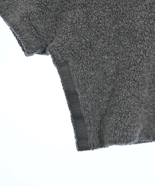 FENDI（フェンディ）Tシャツ・カットソー グレー サイズ:42(M位) レディース/2200629223134