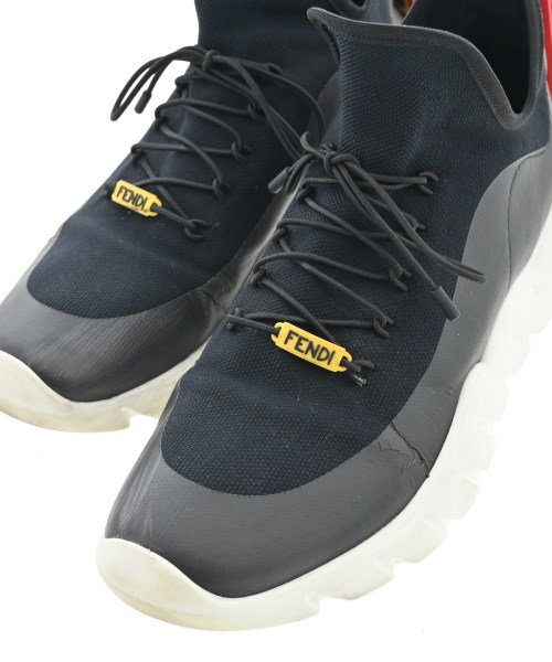 FENDI（フェンディ）スニーカー 黒 サイズ:UK6 1/2(25cm位) メンズ/2200611688019