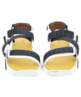 FENDI（フェンディ）サンダル 白 サイズ:-(26cm位) メンズ/2200612221130