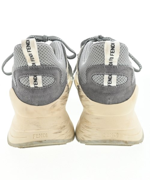 FENDI（フェンディ）スニーカー 白 サイズ:-(26.5cm位) メンズ/2200615251097