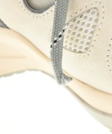 FENDI（フェンディ）スニーカー 白 サイズ:-(26.5cm位) メンズ/2200615251097