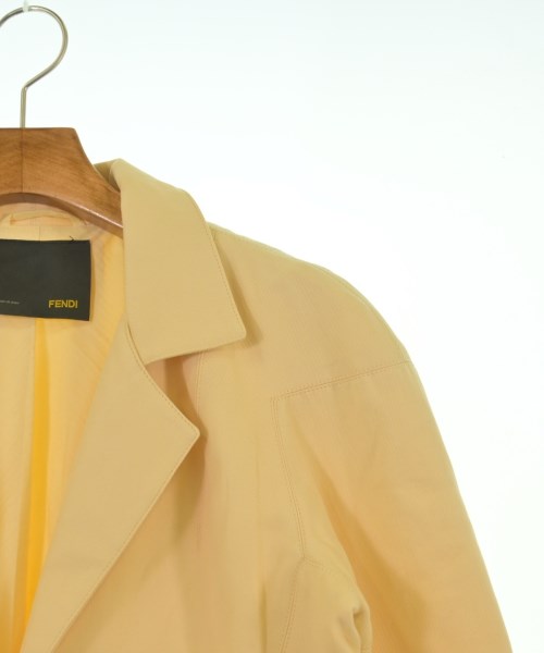FENDI（フェンディ）その他 黄 サイズ:40(M位) レディース/2200617812012