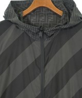 FENDI（フェンディ）マウンテンパーカー グレー サイズ:52(XXL位) メンズ/2200619325251