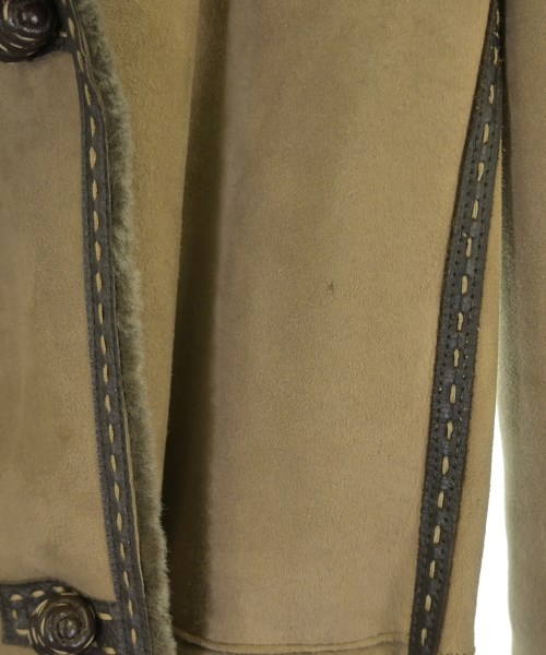 FENDI（フェンディ）その他 ベージュ サイズ:38(S位) レディース/2200668074018